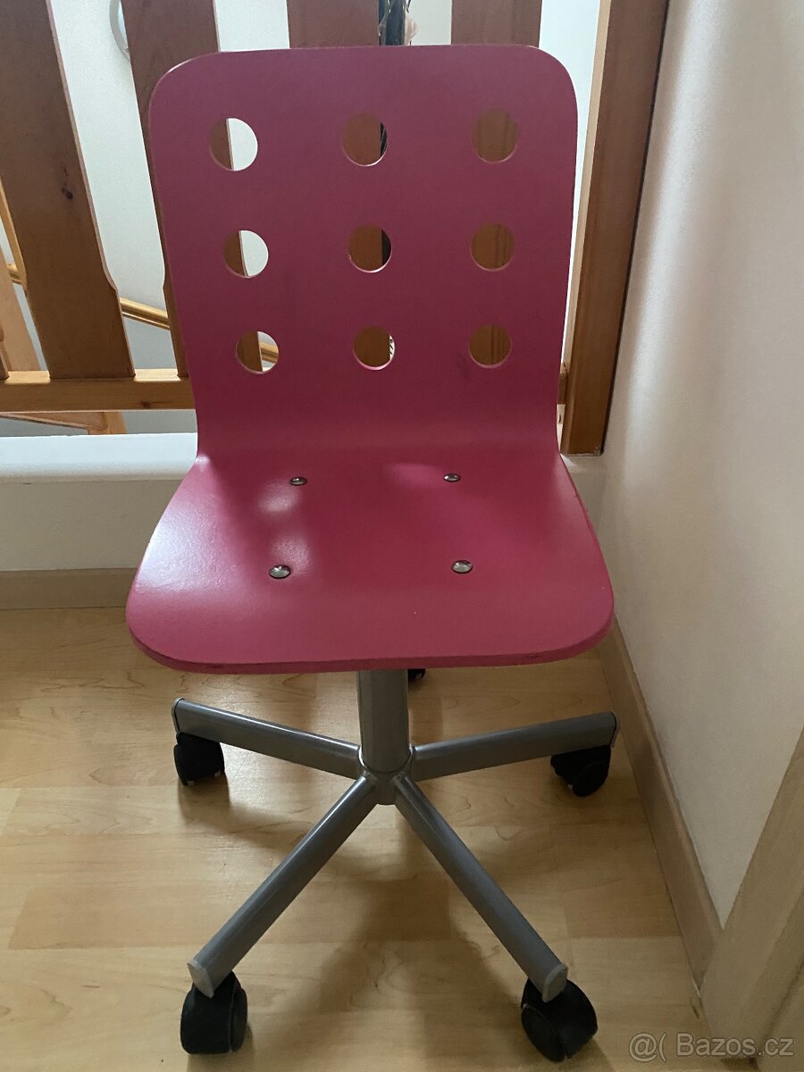 Otocna židle ikea