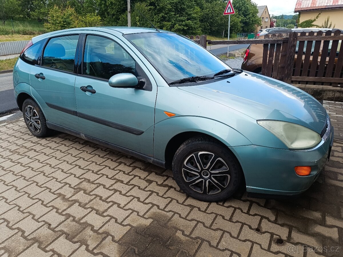 Ford Focus MK1 1.6i Hatchback