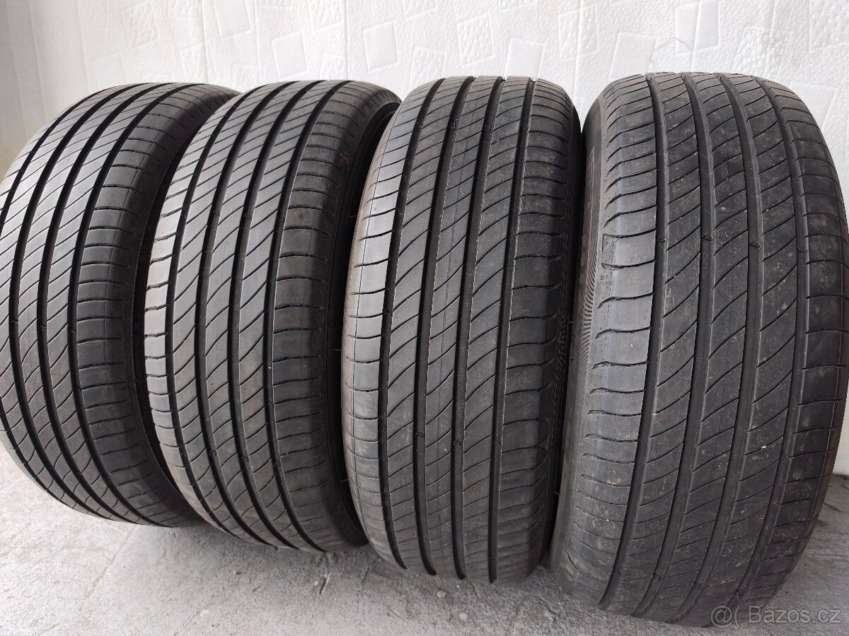 215/55 r17 letní pneumatiky Nexen