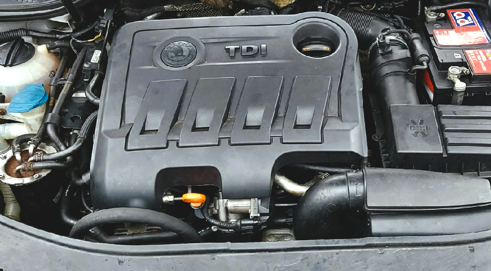 Motor CFFB CFF 2.0TDI 103KW Škoda Superb 2 r.v. 2012