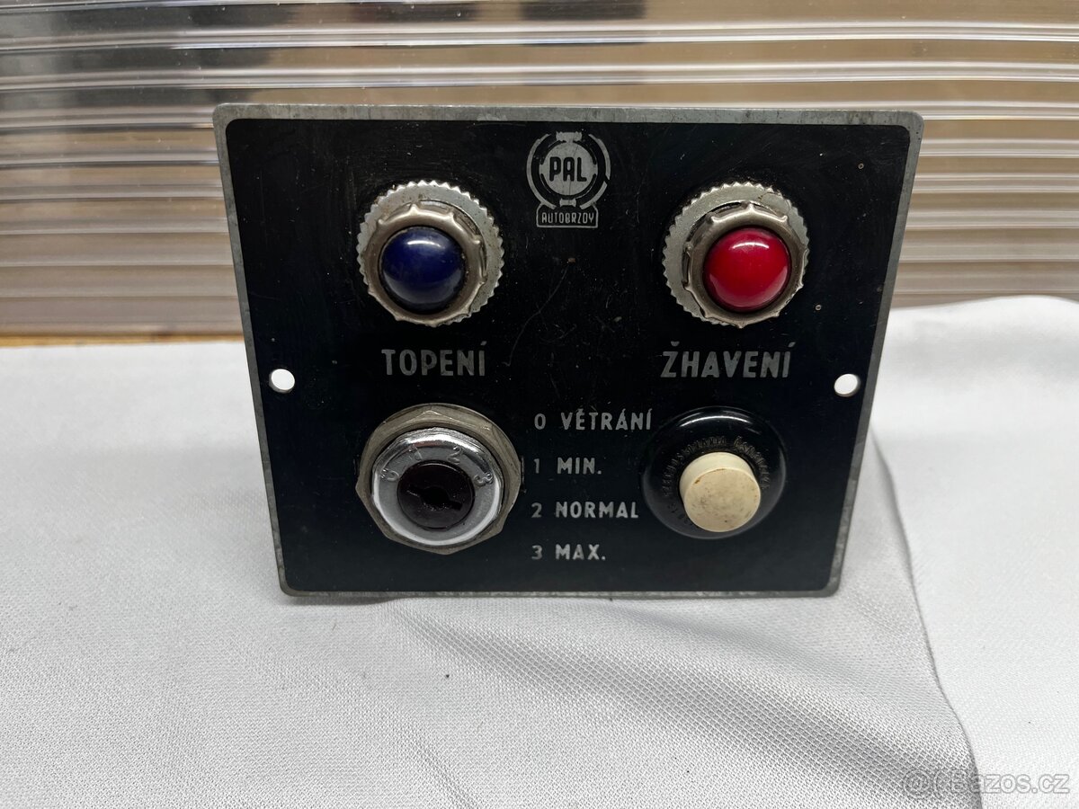 Ovládací panel topení Tatra