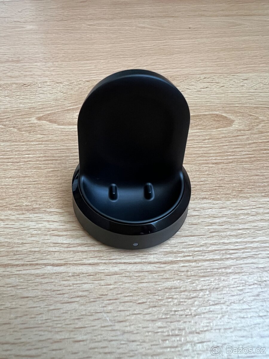 Samsung Galaxy Watch - nabíječka EP-YO805 dokovací stanice