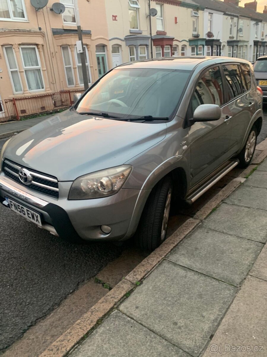 Toyota RAV4 2.2D-cat 4wd