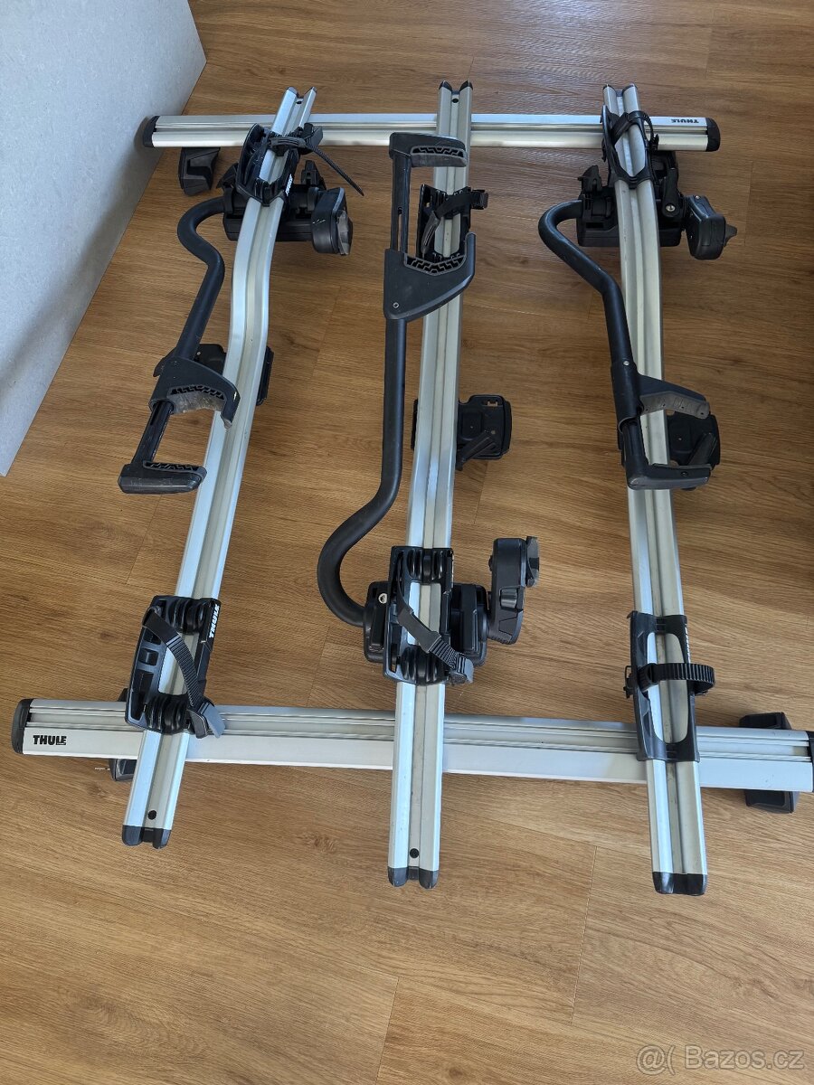Thule příčníky + 3 x nosič kol