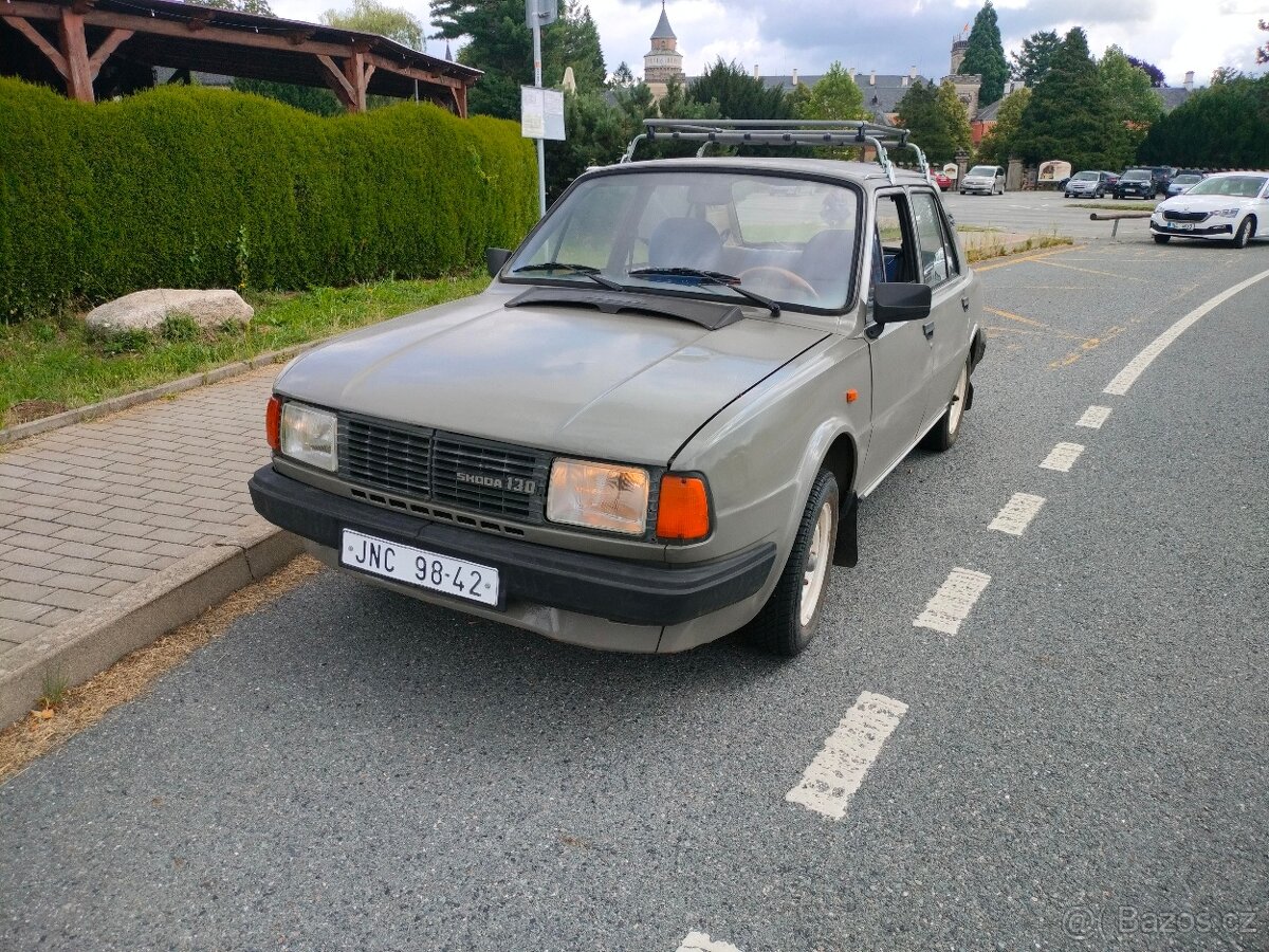 Škoda 120L