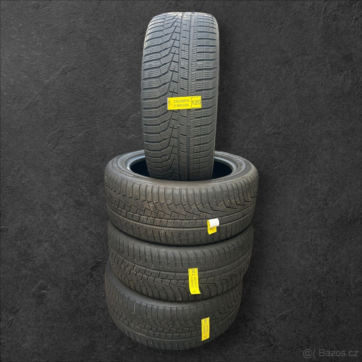 Zánovní zimní pneumatiky Continental 235/50r19