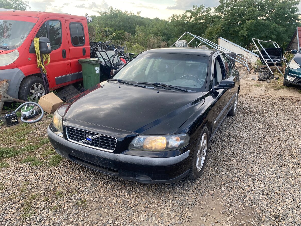 Volvo S60 d5 96kw VESKERE NAHRADNI DILY