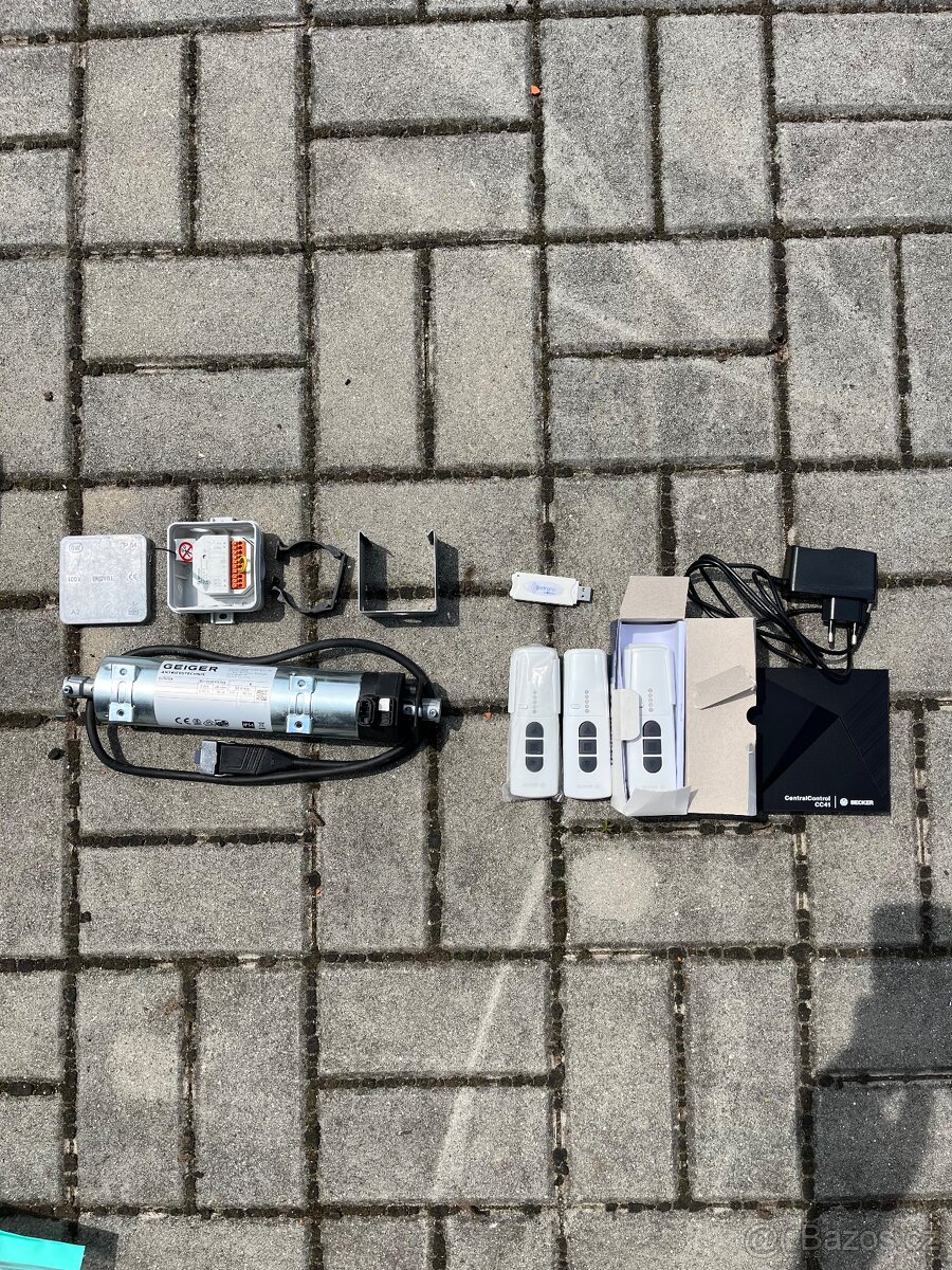 Pohon rolet venkovních oken Geider GJ5603K