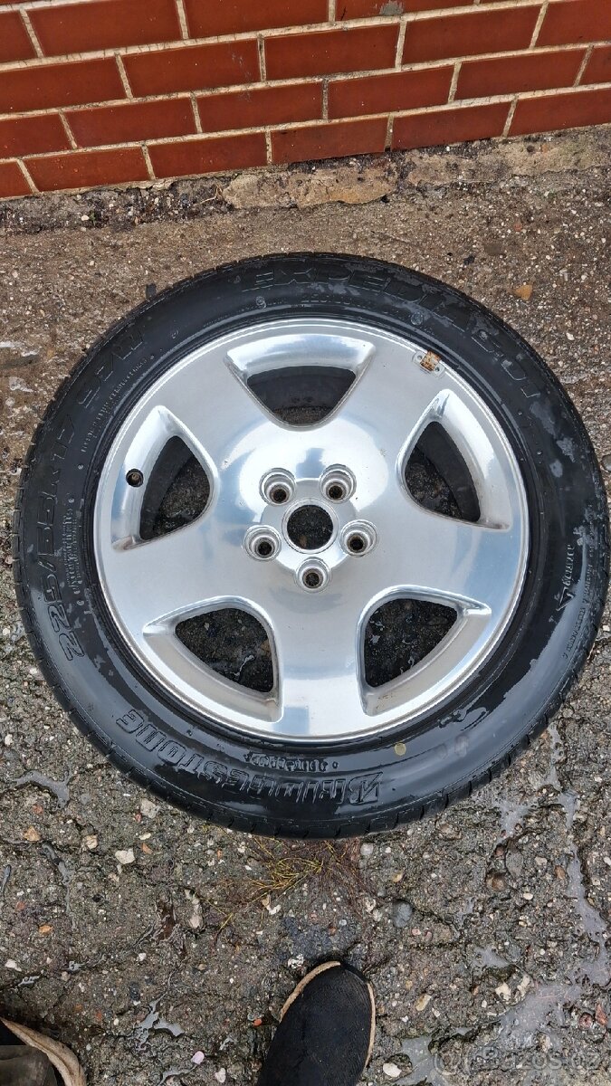 Alu kolo r17, 5x112 audi  225/55 pneu