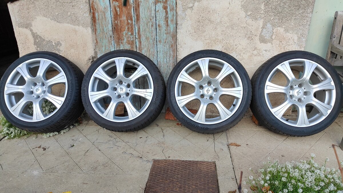 kola RC Design 8,5x18 5x114,3 s pneu 245/40ZR18