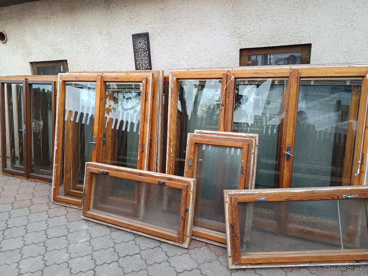 Okna dřevěná použitá