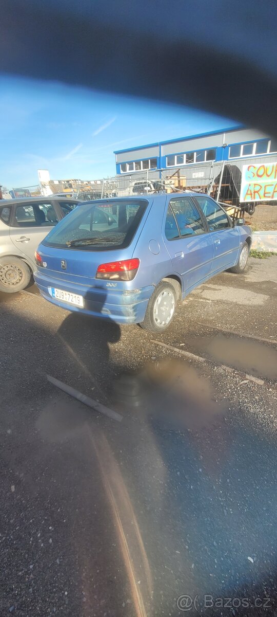 Peugeot 306 1.4 benzin stk platná