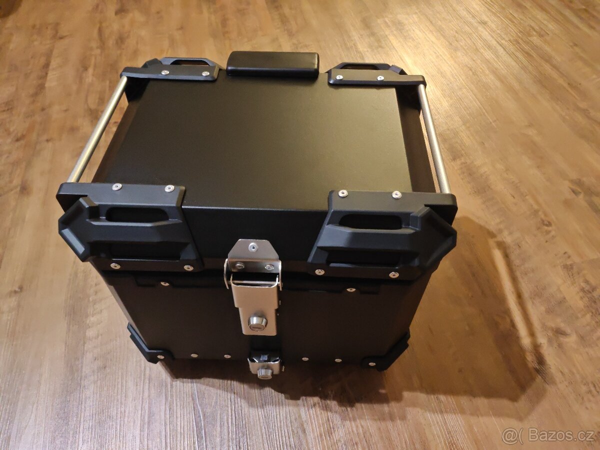 Moto hliníkový kufr 36L