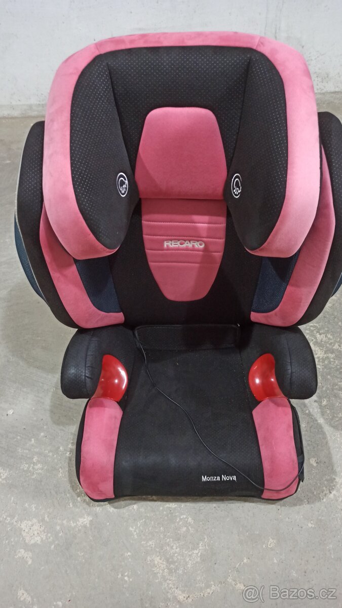 Autosedačka Recaro Monza.