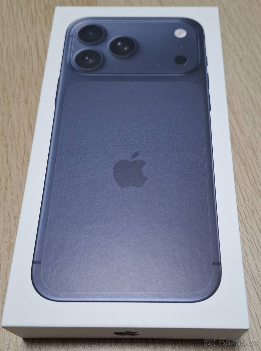 Apple iPhone 17 Pro Max 256GB Deep Blue. Záruka 24 měs.