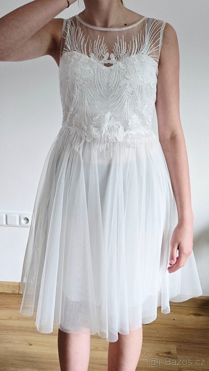 Sváteční šaty bílé, vel. S