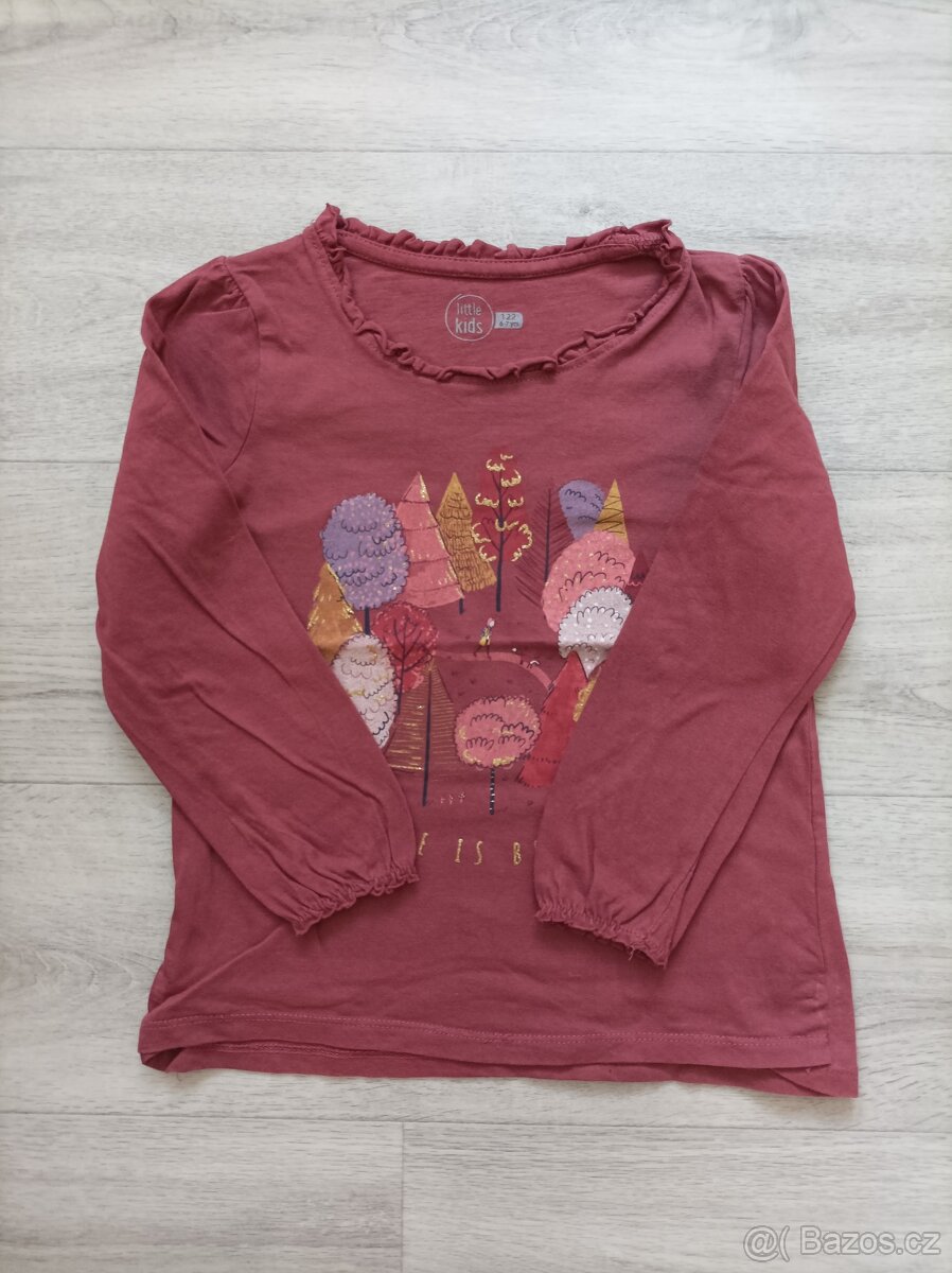 Hnědé triko vel. 122