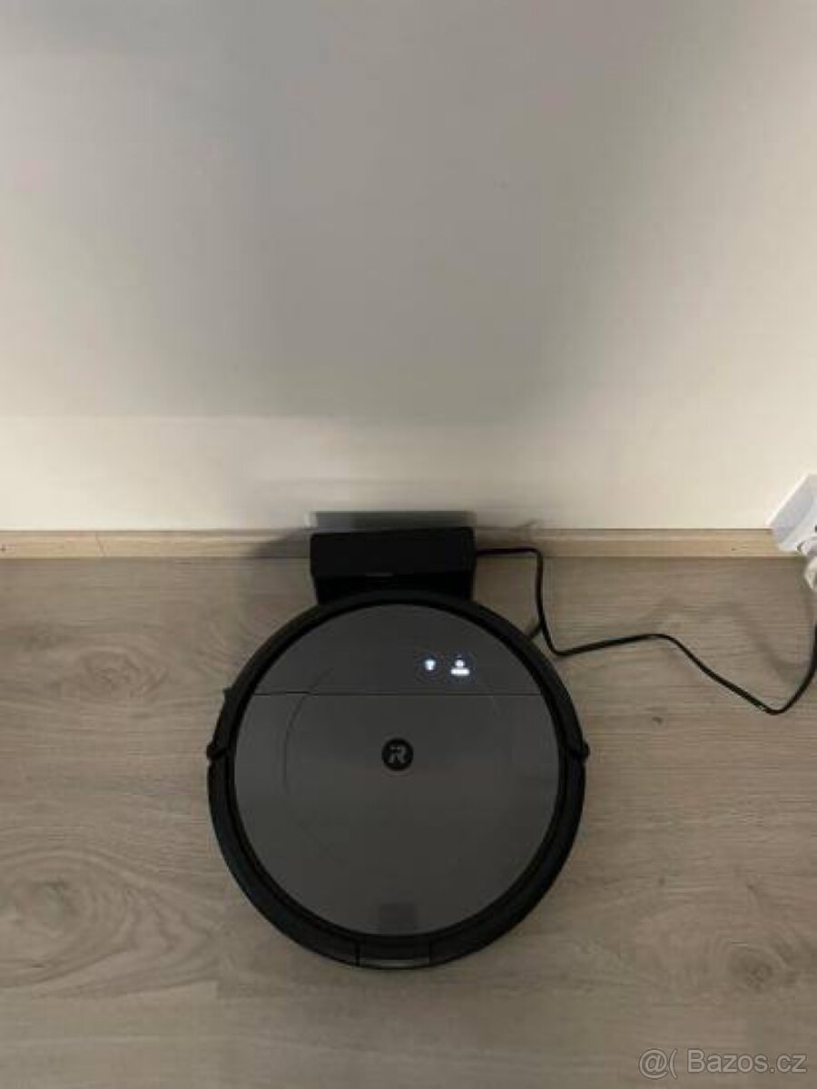 Robotický vysavač iRobot Roomba Combo