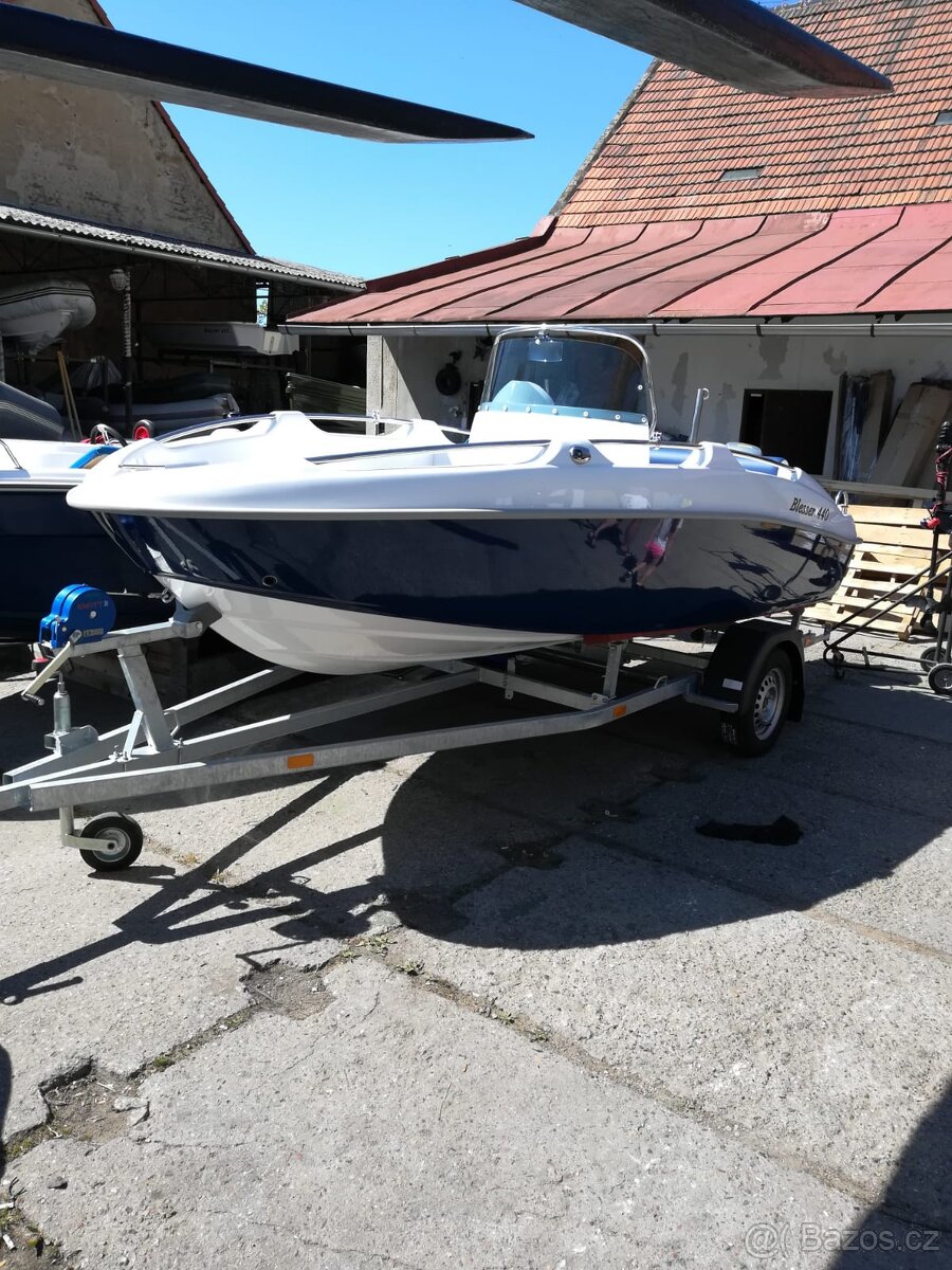 Motorový člun Blesser 440 + Honda BF50