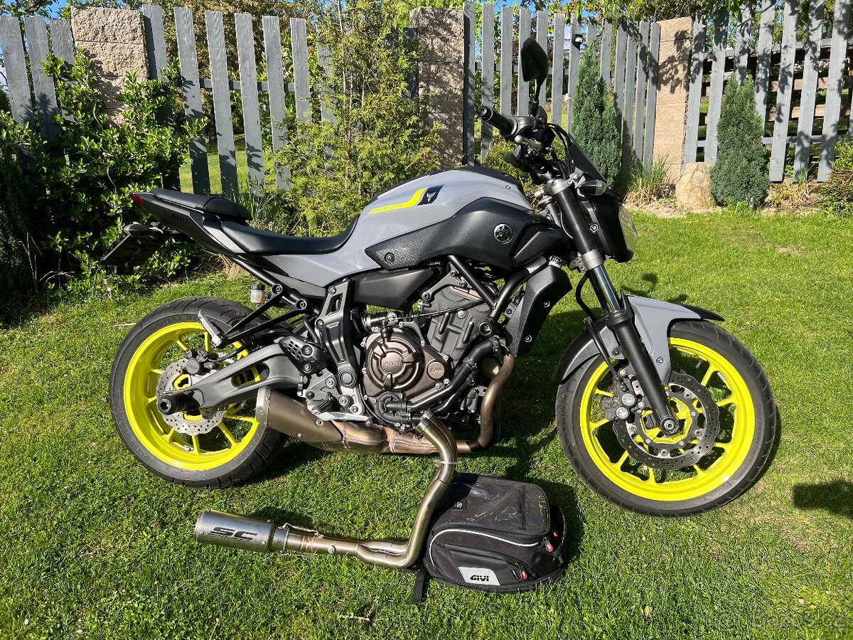 Yamaha mt 07