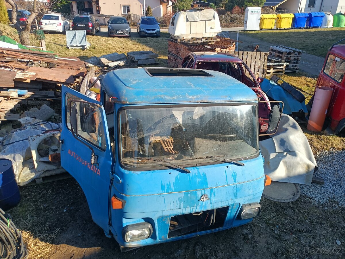 Kabina Avia A31 turbo