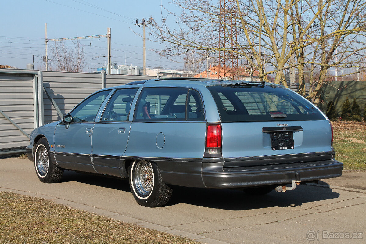 1992 Oldsmobile Custom Cruiser 5.0 V8