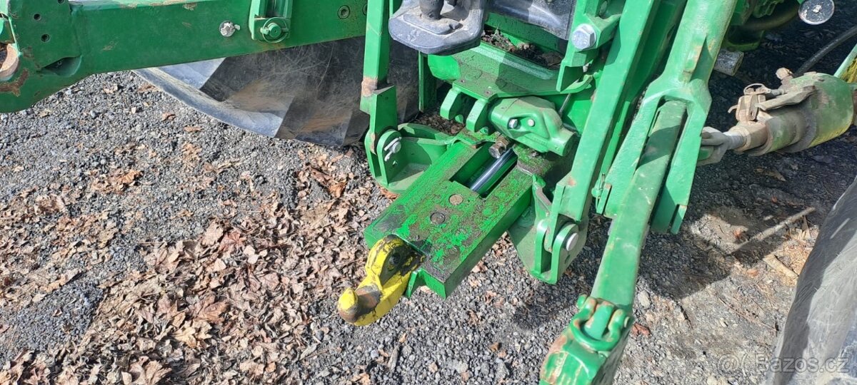 Agrohák Jd 6215R