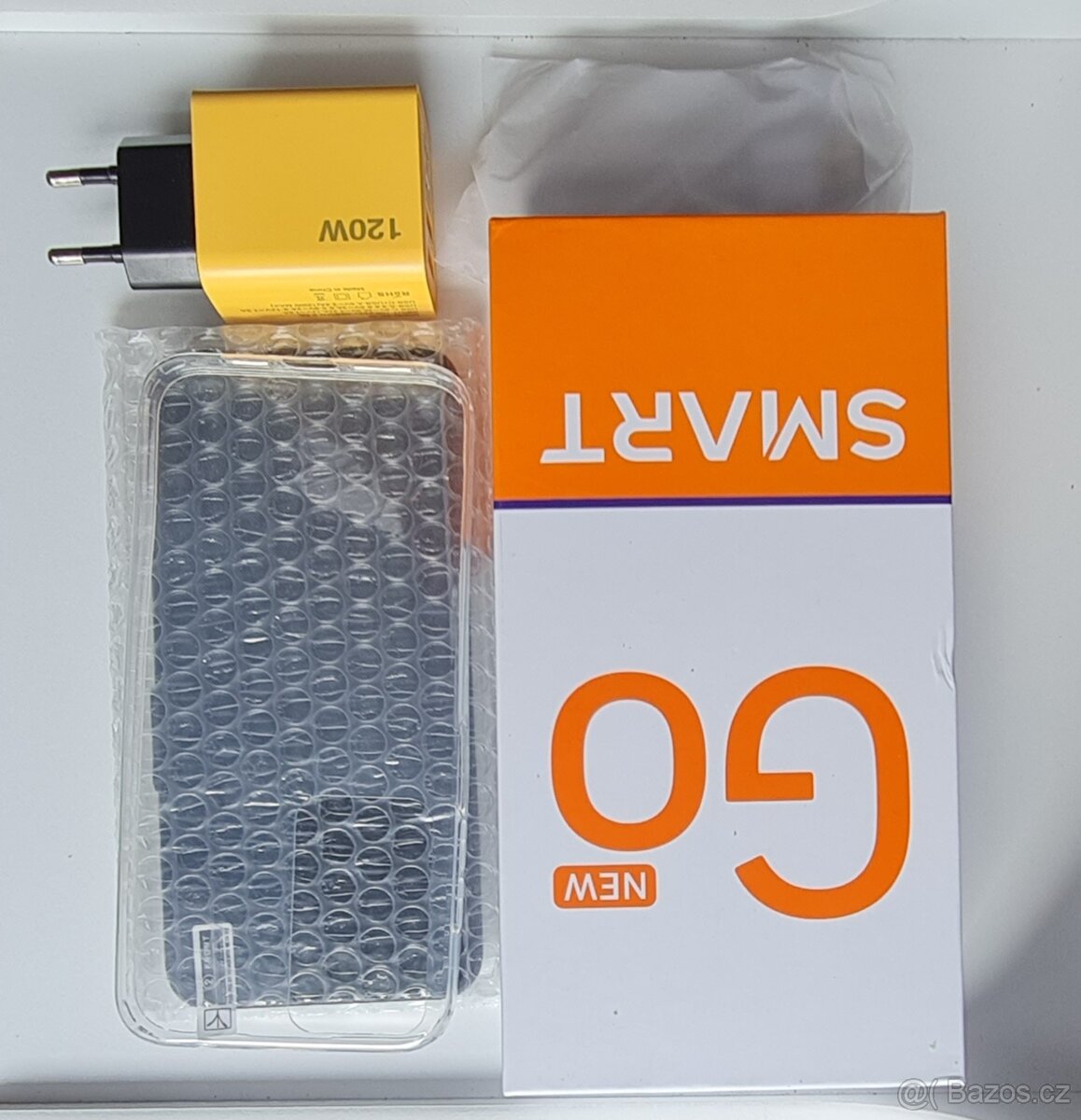 Mobilní telefon nový