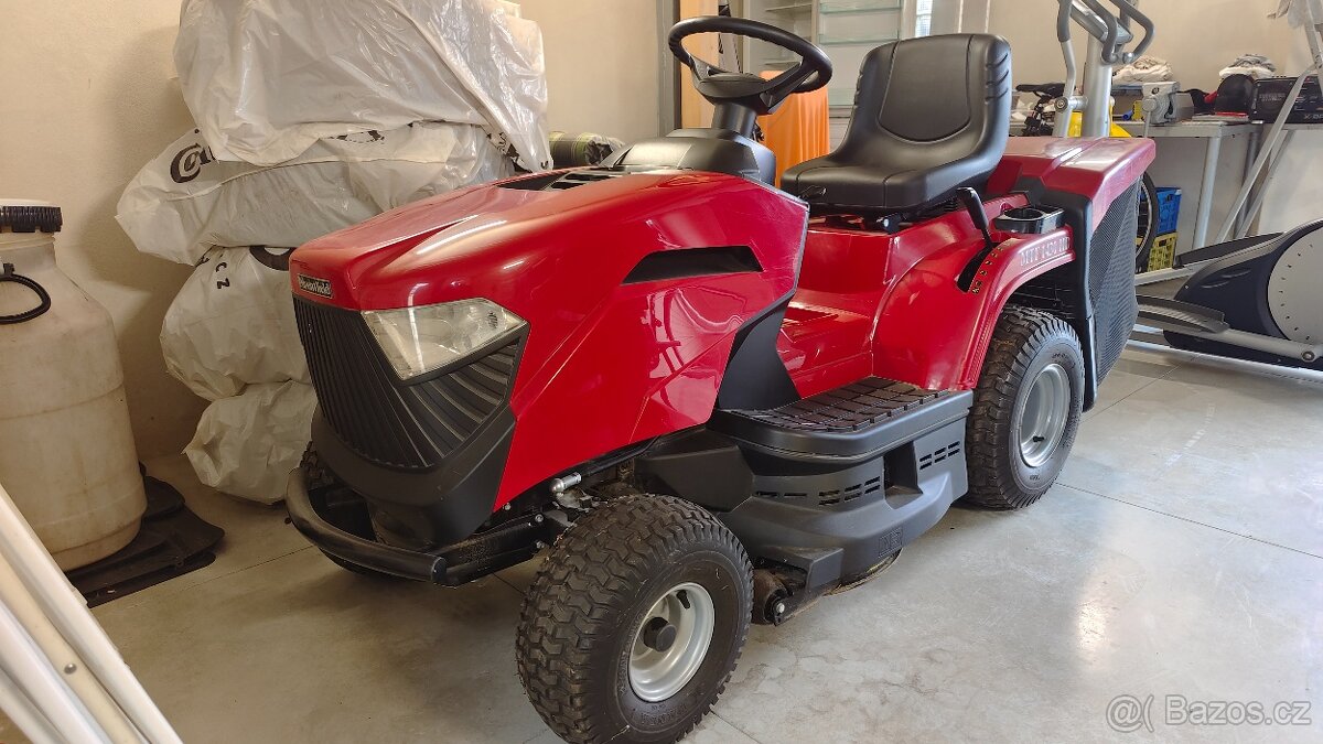 Zahradní traktor Mountfield MTF 1430 HD