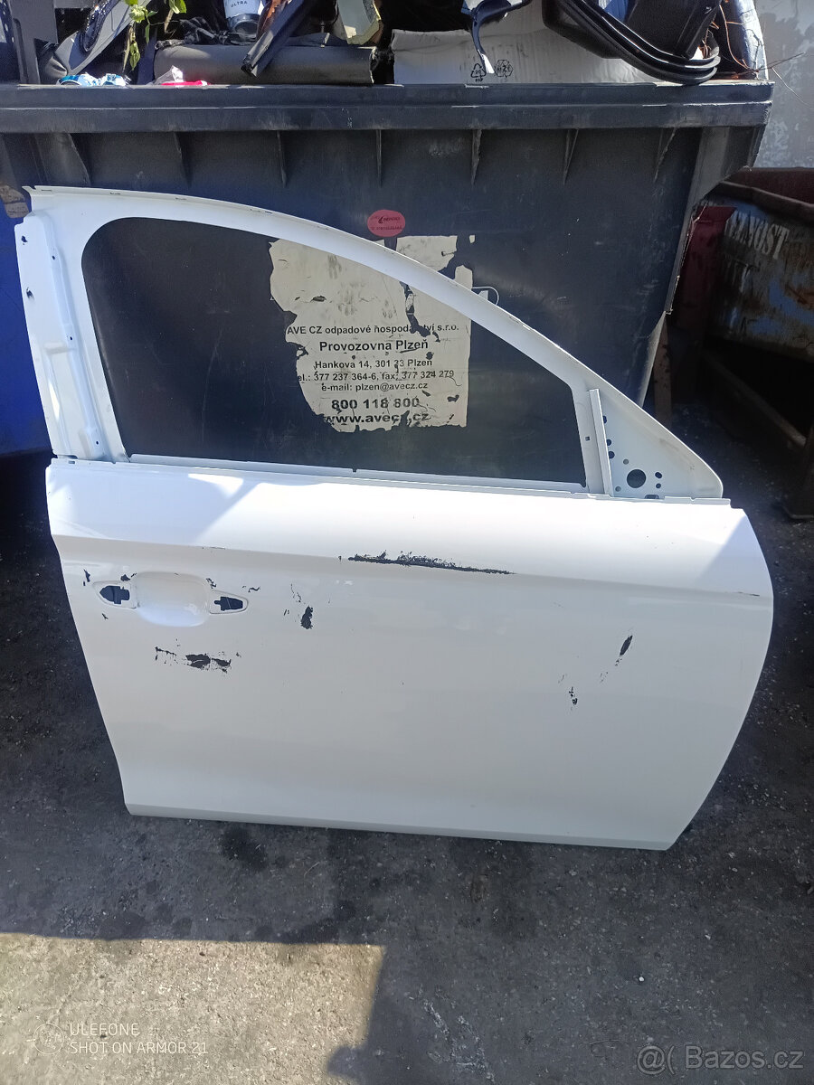 pravé přední dveře opel corsa f