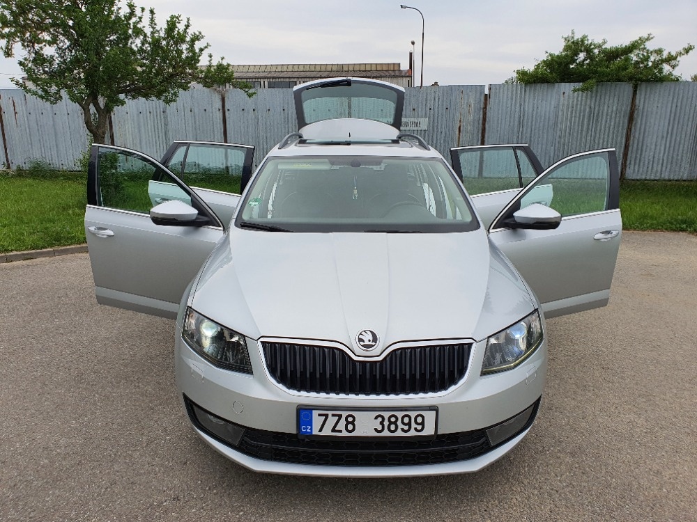 Škoda Octavia III ELEGANCE combi 2.0TDi DSG XENON