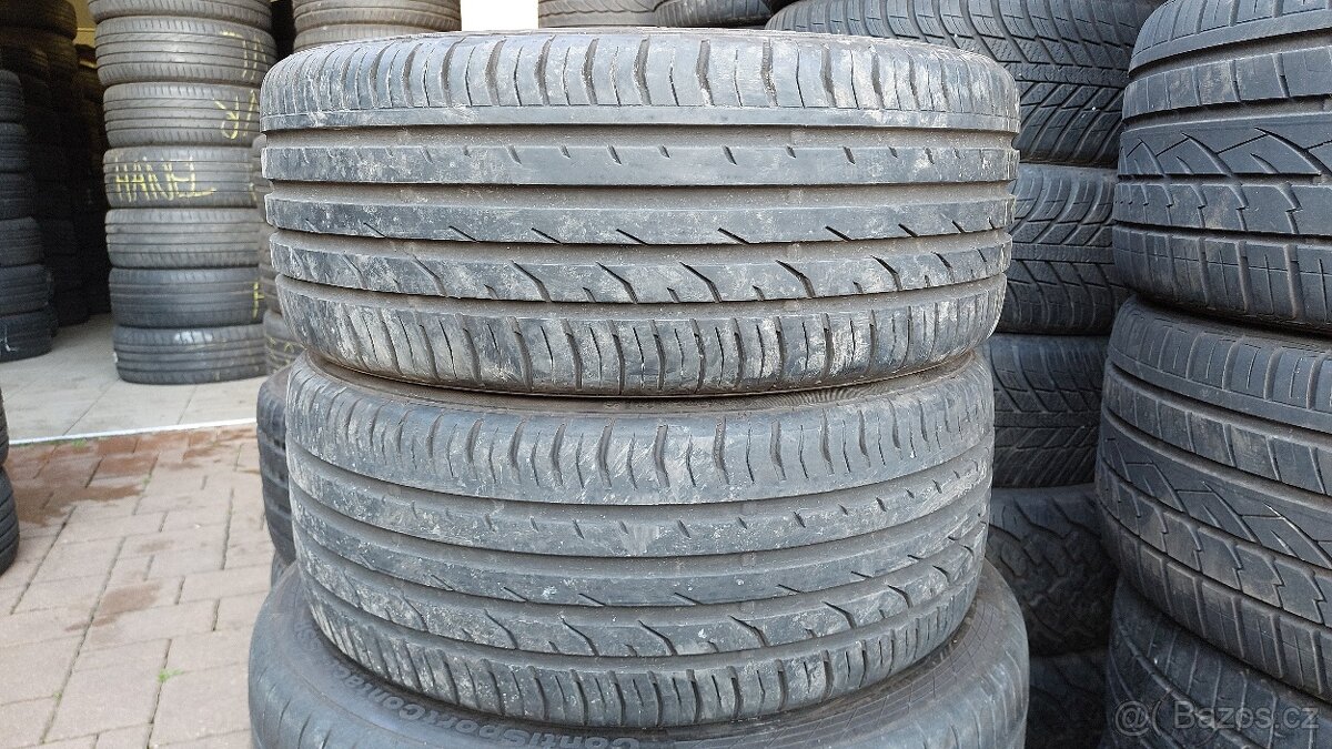 Pneu letní, 2 kusy, rozměr 215/40/17, 87V, zn. CONTINENTAL
