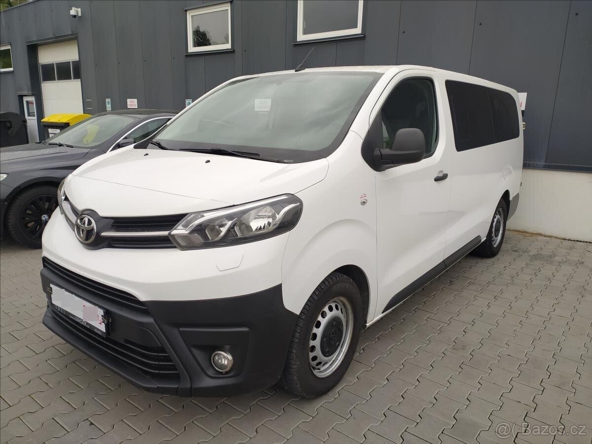 Toyota ProAce 2,0 D-4D 150 L2 Active 9 míst (2020)