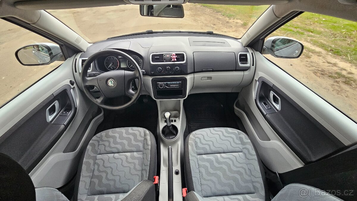 Škoda Fabia 76 021km