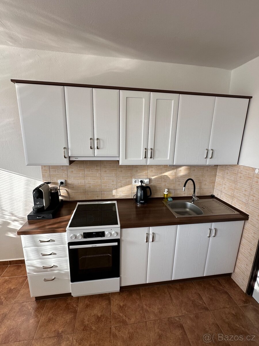 Elektrický sporák Gorenje GEC5C42WG