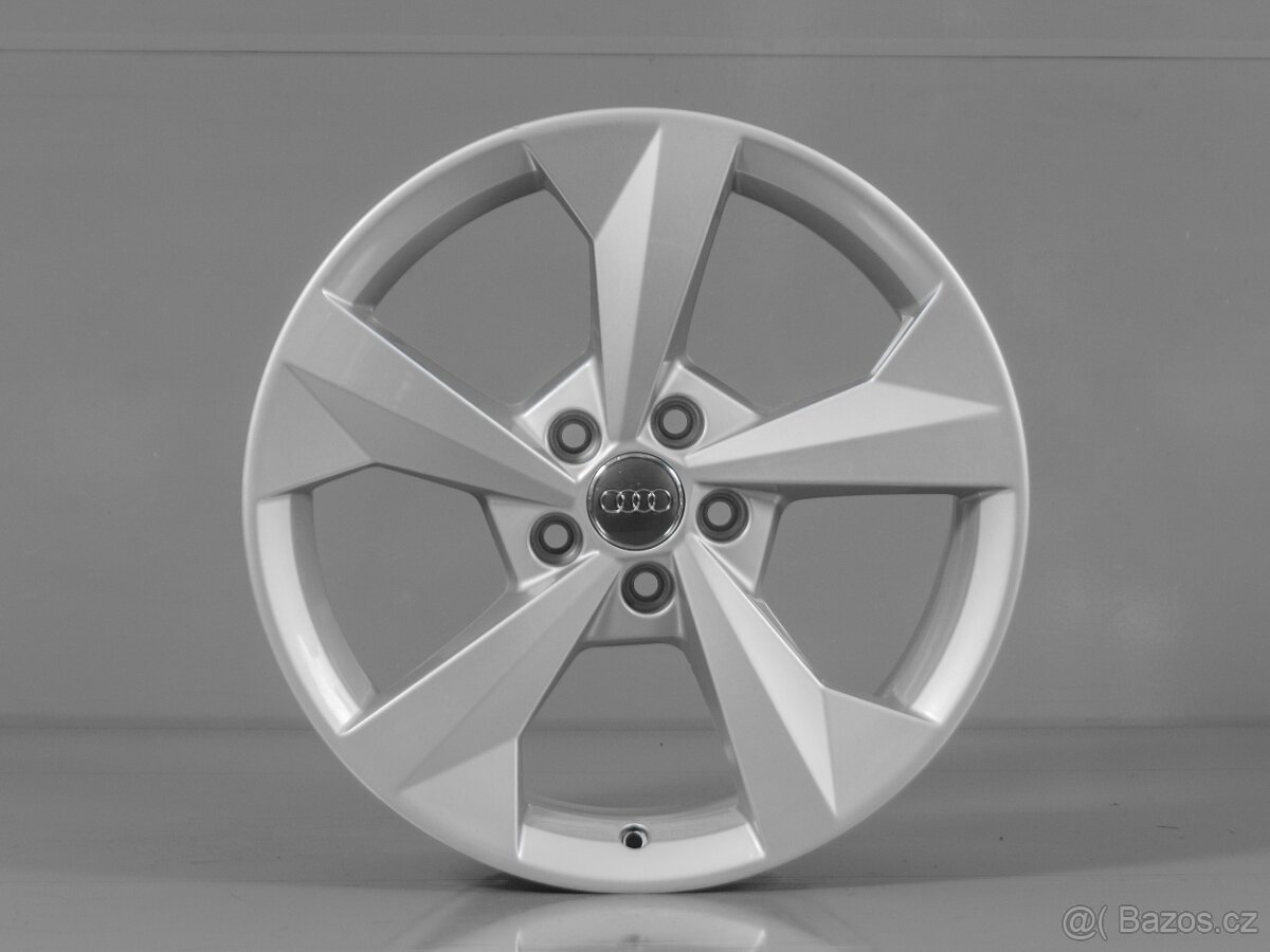 OE alu sada Audi A3 5x112 R18 8Y0-601-025J, 4ks (1530TK)