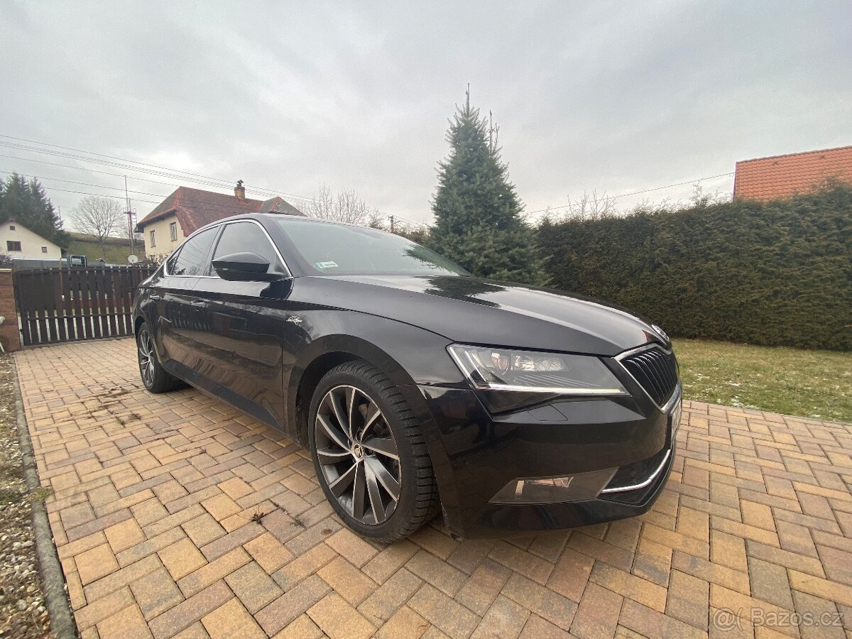Škoda Superb L&K 2.0TDi 140kw, DSG, 165tis. Km