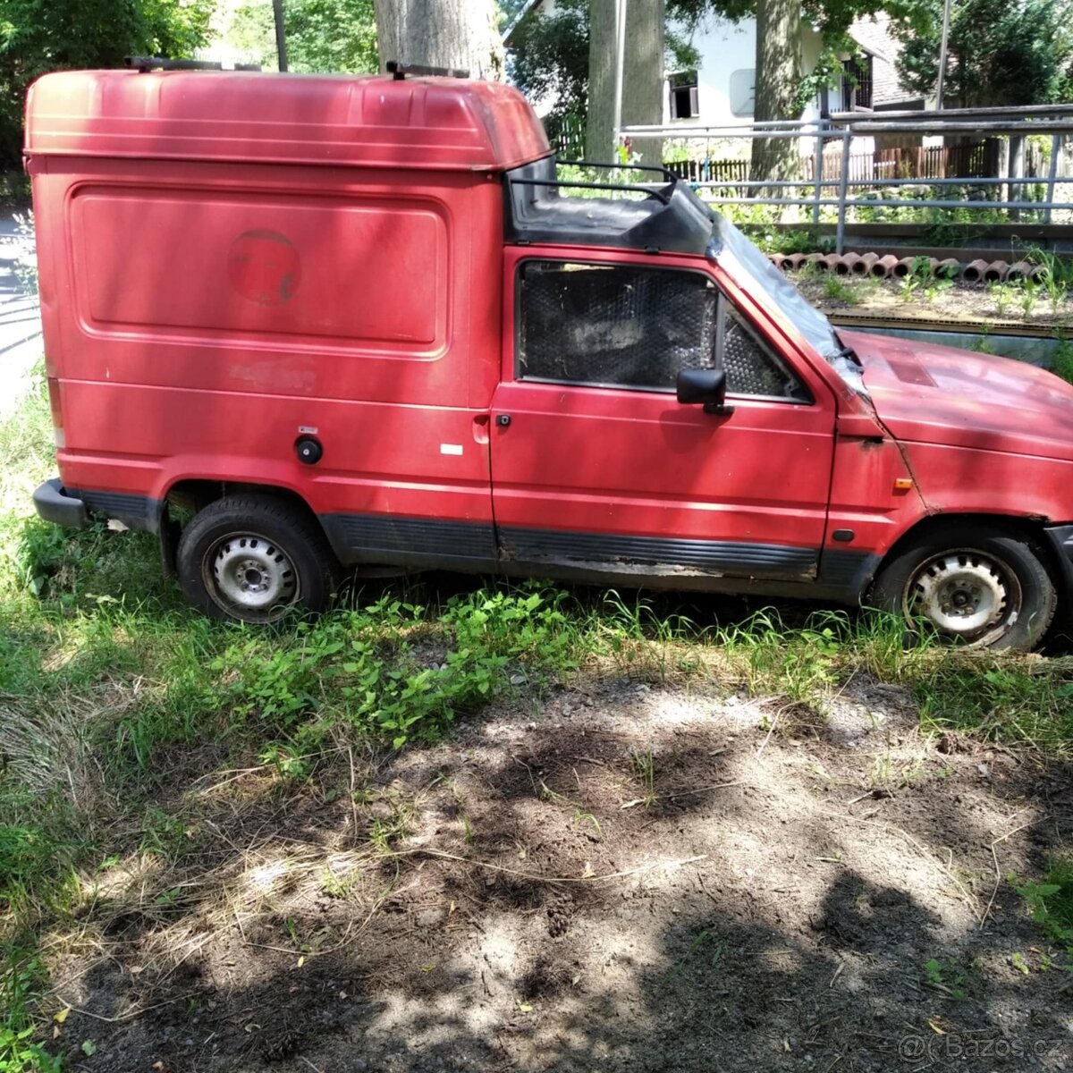 Seat Terra na díly