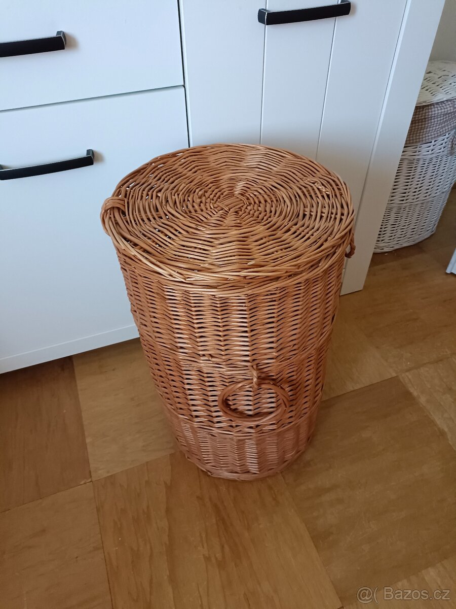 Velký RETRO koš s víkem
