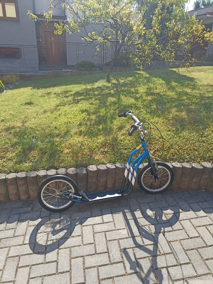 Dětská koloběžka