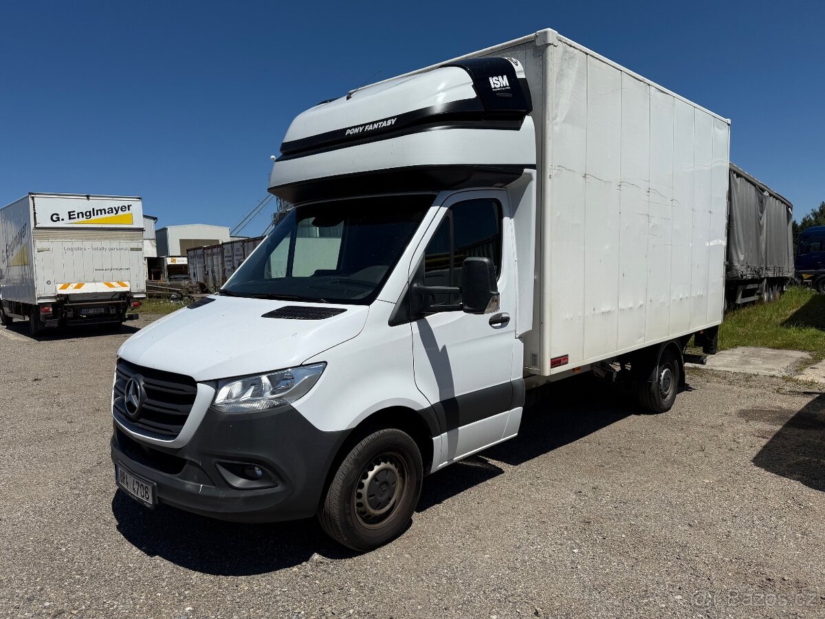 Mercedes Sprinter hydr. čelo
