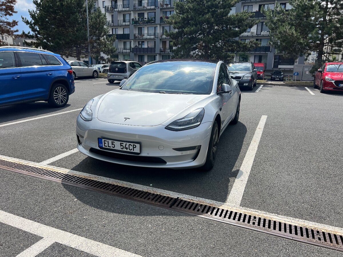 Tesla Model 3 USA