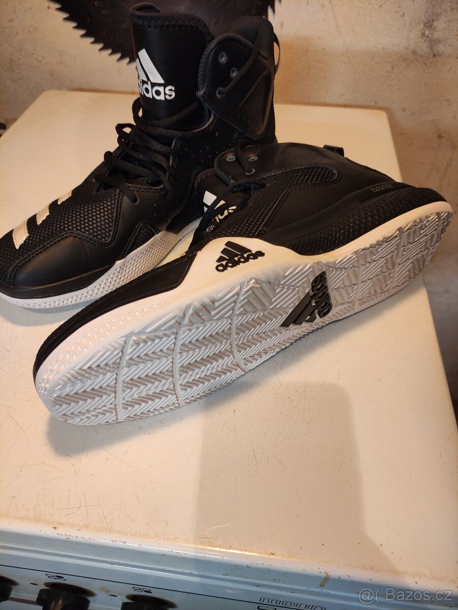 Adidas Bounce velikosti 46 2/3