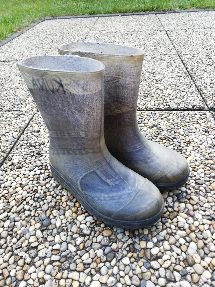 Holínky 28