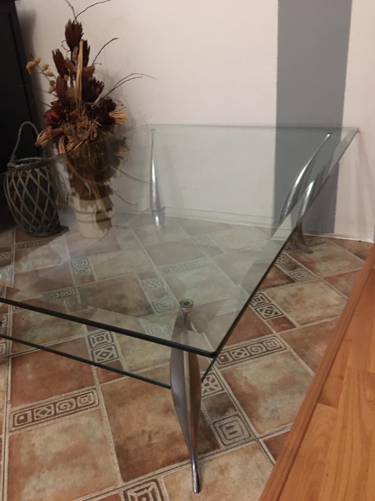 Konferenční stolek