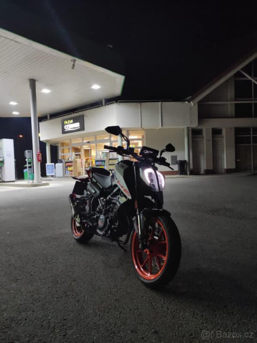 Ktm Duke 125 2023