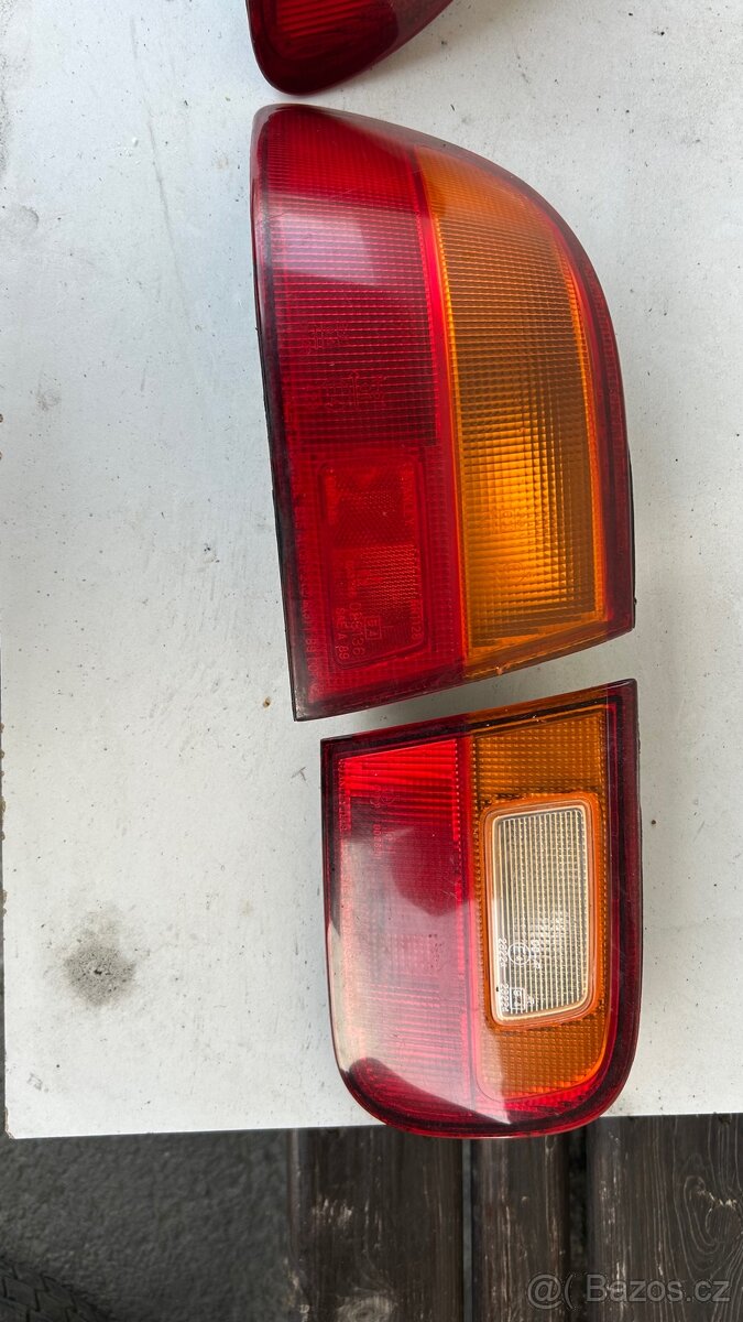 Zadní světla Honda Civic 5g coupe