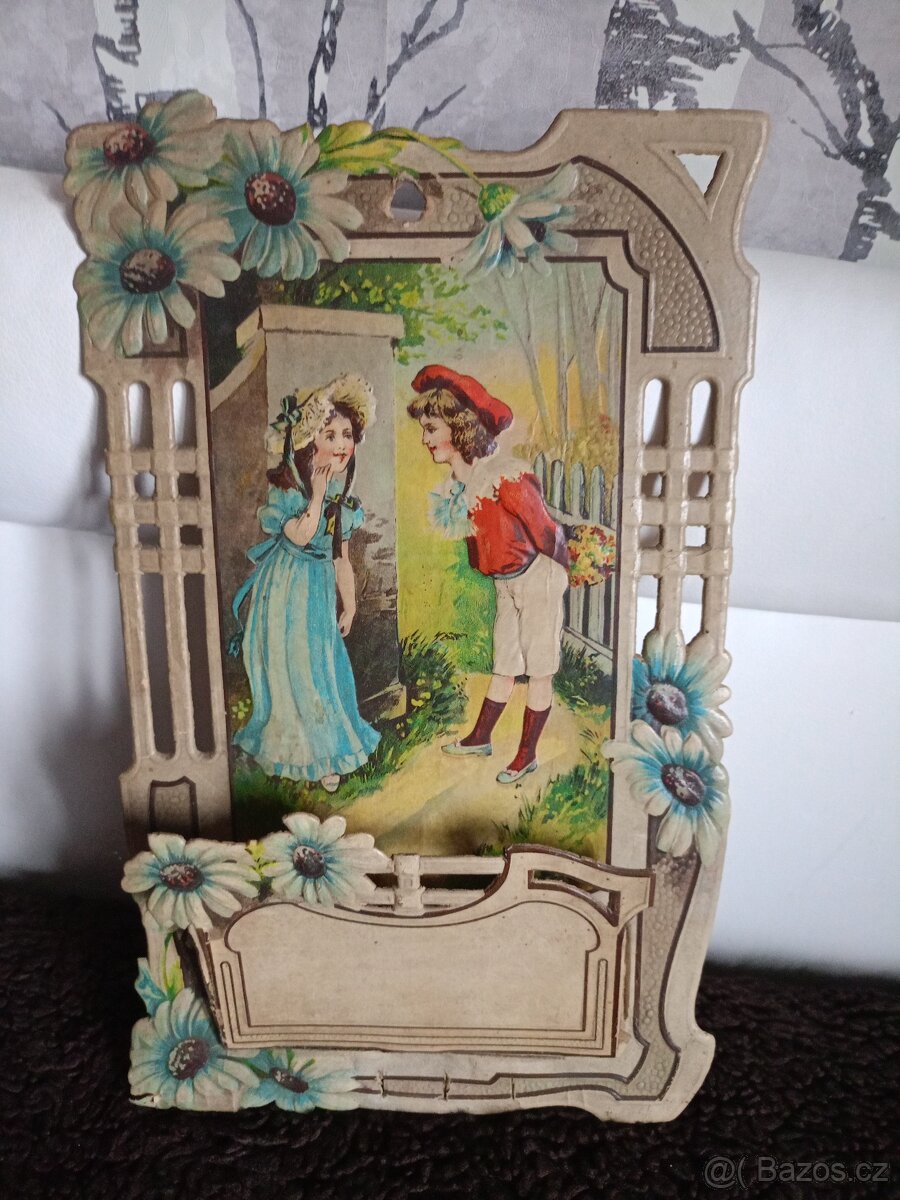 Starší papírová pohlednice