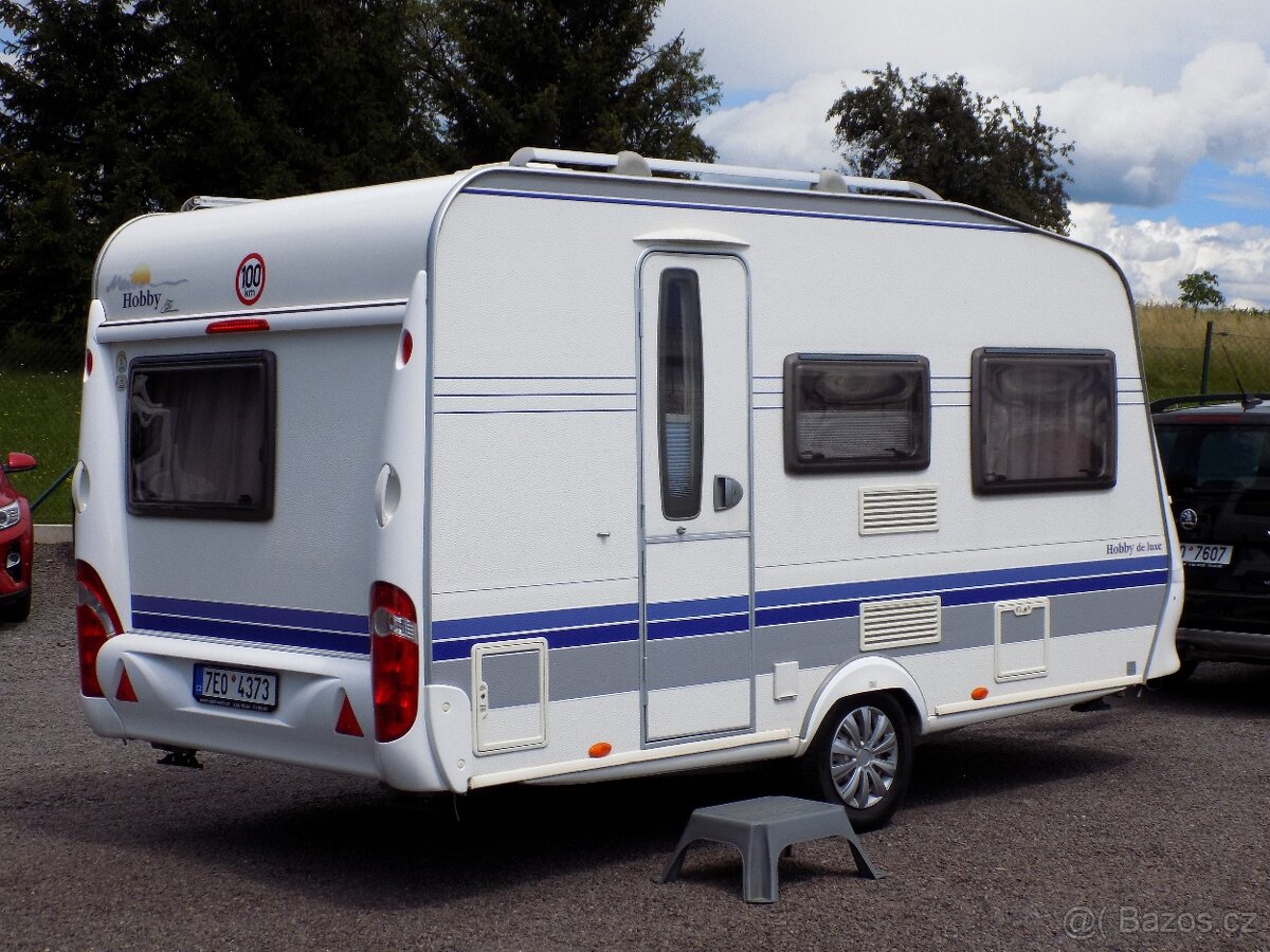 Hobby 410 de luxe, celková hm. 1.200 kg