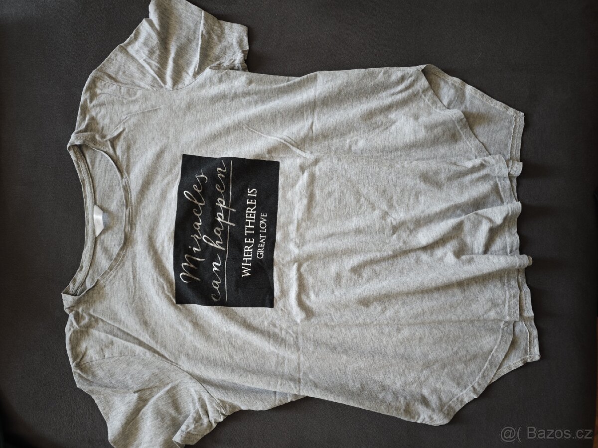 Šedé tričko s krátkým rukávem